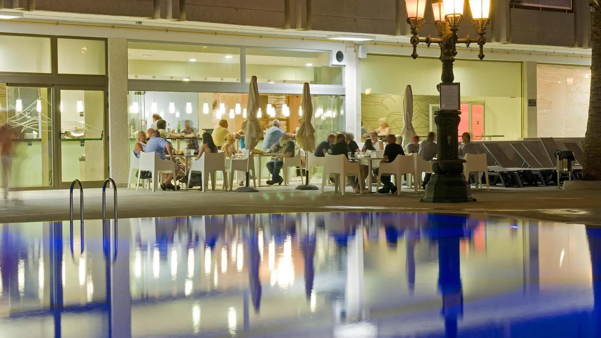 Kn Aparthotel Columbus Playa de las Américas 3*,